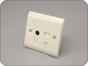 Toma de TV y teléfono