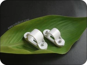 Montaje de conductos de PVC Asiento de barra espaciadora a prueba de fuego